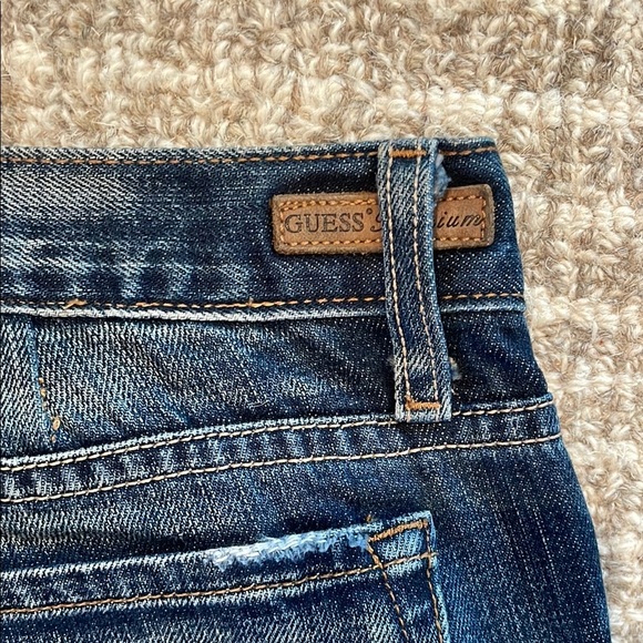 Women’s GUESS Premium Dark Blue Denim Jeans - Picture 6 of 7
